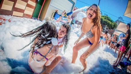schaumparty-lloret-de-mar.jpg