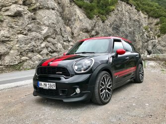 B3CB6069-F147-497E-908E-A40C794A93EA.jpeg B3CB6069-F147-497E-908E-A40C794A93EA.jpeg