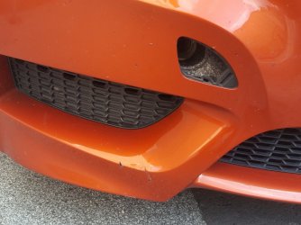 beschädigte_Frontschürze_Z41.jpg beschädigte_Frontschürze_Z41.jpg