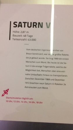 Saturn V Beschreibung.JPG