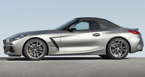 IM05602_2_BMW_Z4.jpg