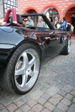 z8 11-2.jpg
