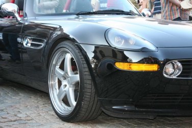 z8 9.jpg