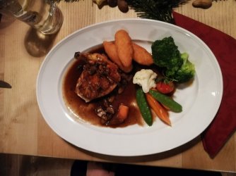 IMG_20181209_184243.jpg