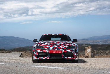 toyota-supra-2019-18.jpg