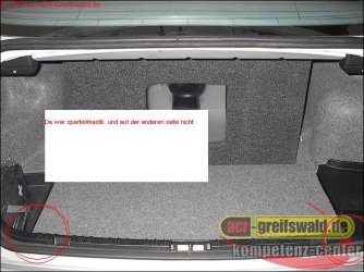 BMW E46 323 Kofferraum 2.jpg
