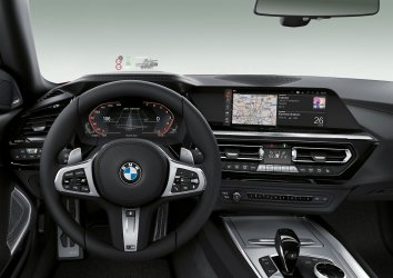 P90317021-highRes-the-new-bmw-z4-roads.jpg