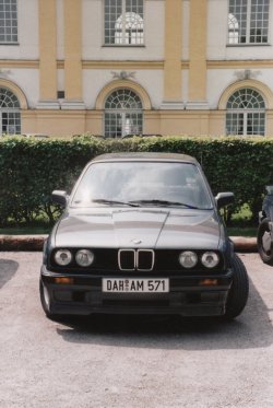 private_autos_e30_d_0001.jpg