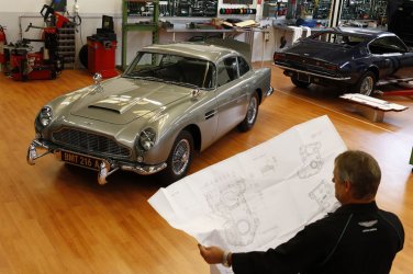 Aston-Martin-DB5-007--fotoshowBig-23518605-533532.jpg