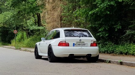 366032