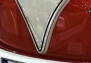 366687