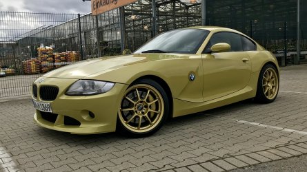 367143