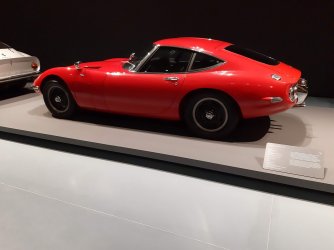 367189