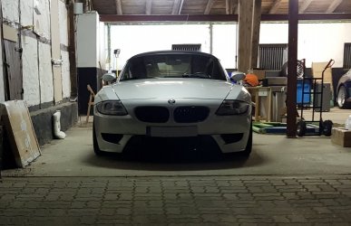 367343