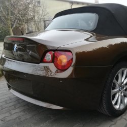 367432