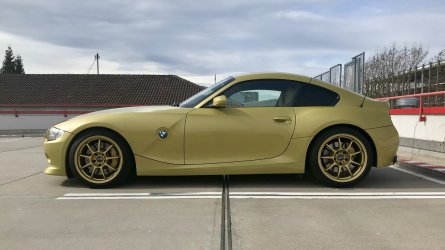 367650