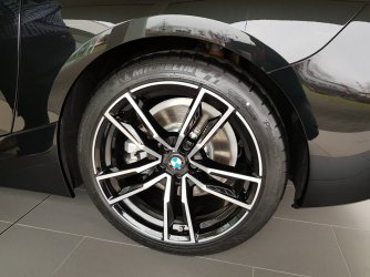 367765