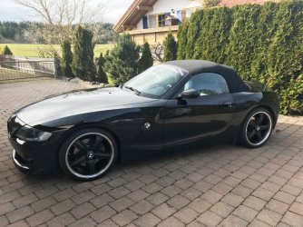 367937