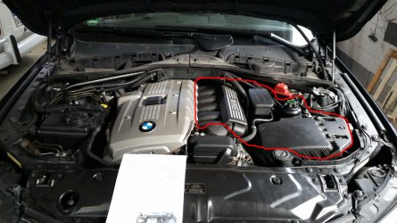 368475