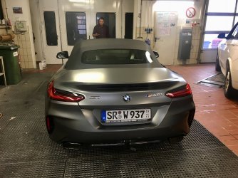 368757
