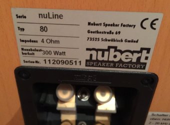369058
