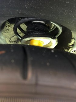 369277