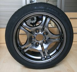 Felge M68 dunkel_klein.jpg