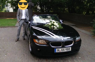 370608