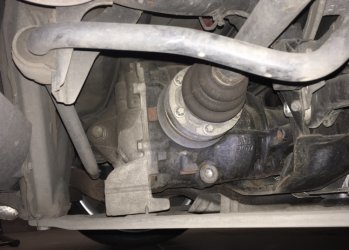 371215
