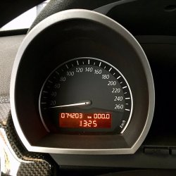 371268