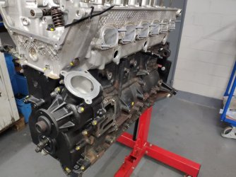371673