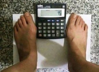 371874
