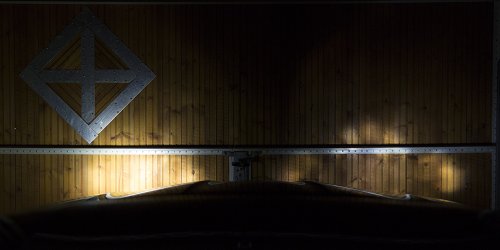 372041