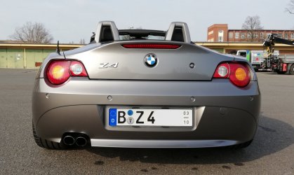 372504