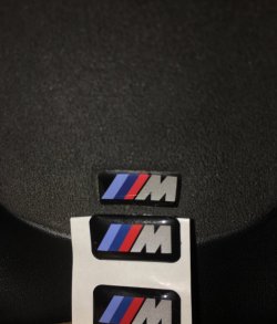 372696