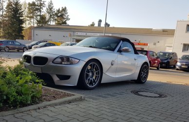 373157