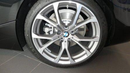 373728
