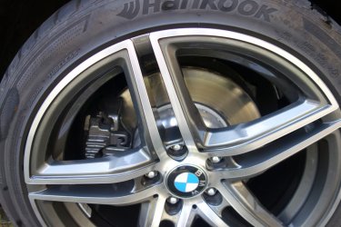 Bremsscheibe vorne.jpg