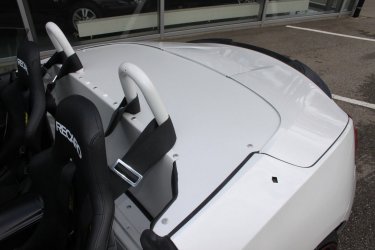 375904
