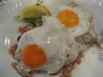 Krabben mit Ei und Brot.jpg