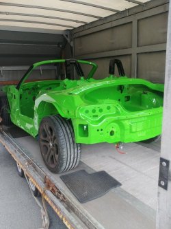 378895