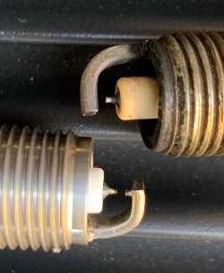 379065
