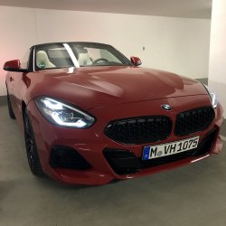 379606