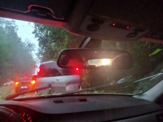 714865007-schaden-nach-unwetter-pZjz58YMPaj88jtOHG.jpg