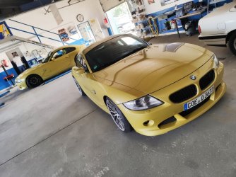 384667