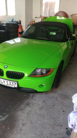 384679