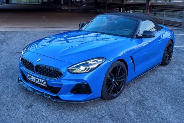 Z4-G29-Carbonteile-Front.jpg