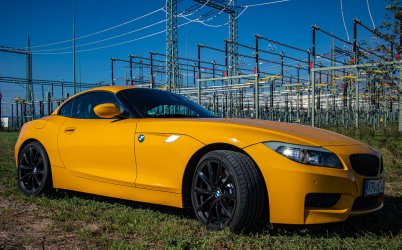 Z4M100.jpg