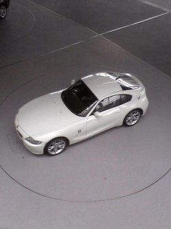 Z4 white.jpg