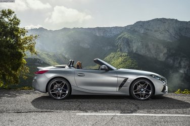 2019-BMW-Z4-Roadster-G29-HRE-FF11-20.jpg